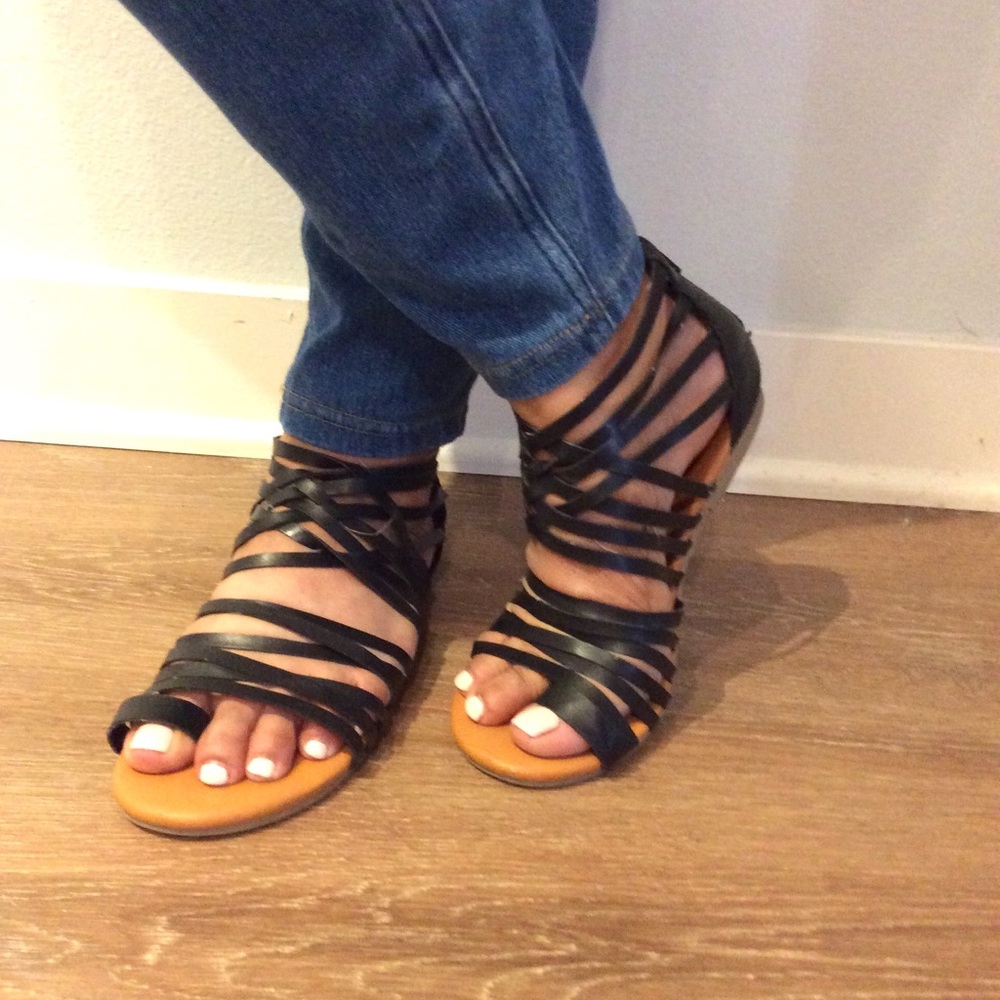 Black strappy gladiator sandals - Old Navy Brand